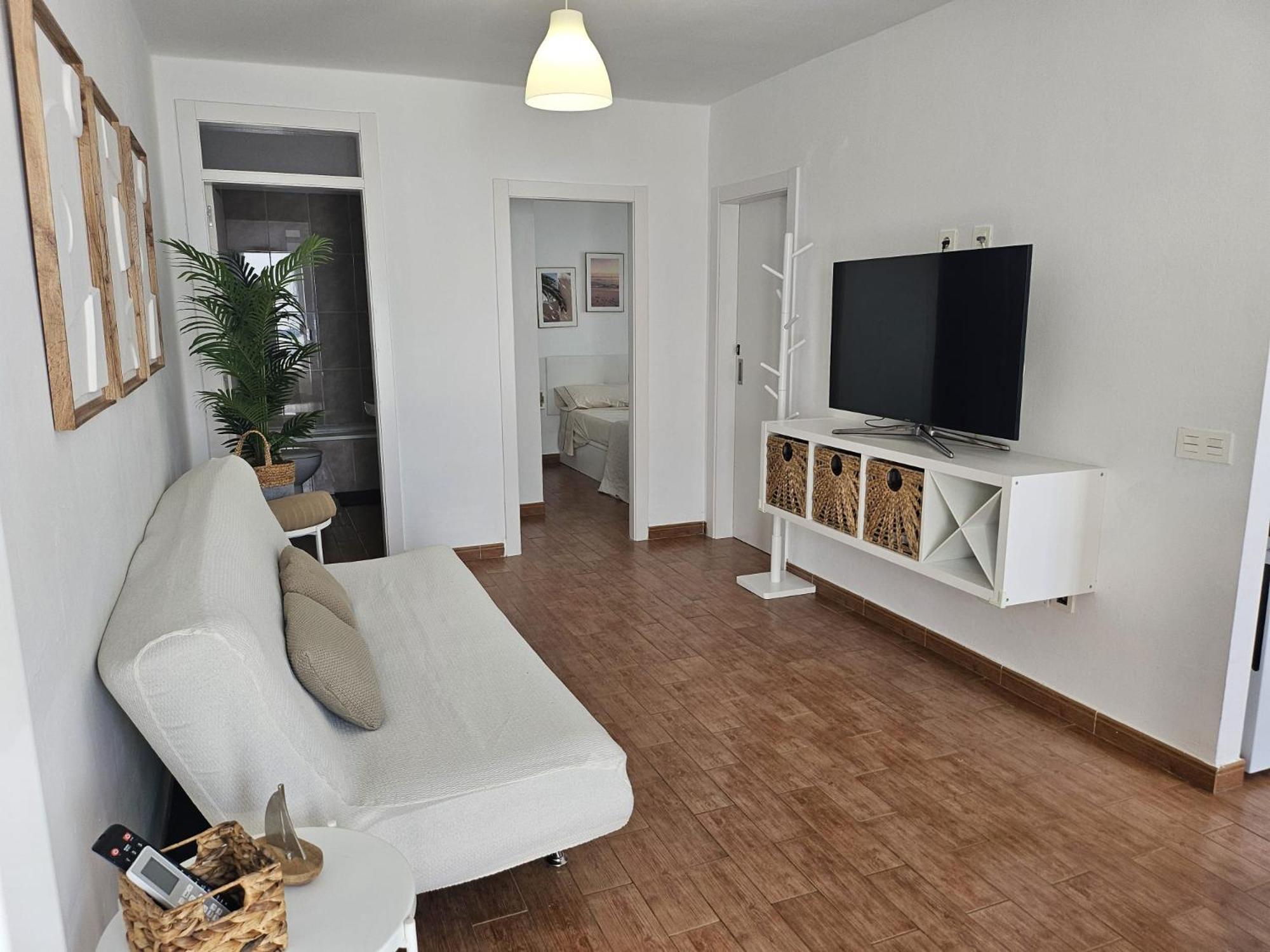 Ideal 3 * Playa Honda (Lanzarote)